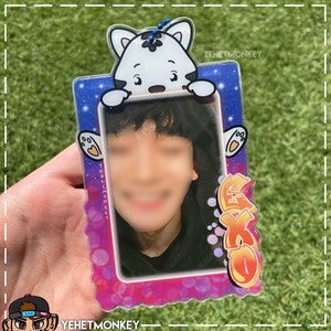 EXO- Photocard/ID Holder Keychain