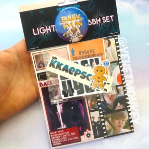 EXOL- BAEKHYUN Sticker & Pin Set Kpop