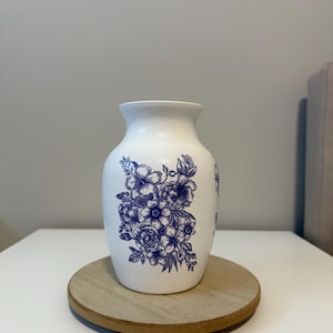 Charming Blue Floral Vase – Hand-Decoupaged White Vase with Vintage-Inspired Blossom Design, Nature-Inspired Elegant Home Decor,Blue & White