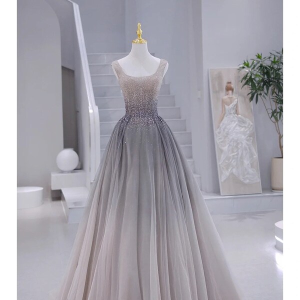 Elegant Ombre Plissé Dress
