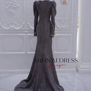 Noriel Sparkly V-neck Sequins Long Sheath Prom Dresses with Slit