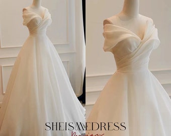 Gorgeous Wedding Dress Organza Wedding Dress Simple Wedding Dress Sweetheart Bridal Gowns