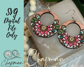 Elegant blommig mandala laserskuren örhängesdesign - Perfekt för våren!