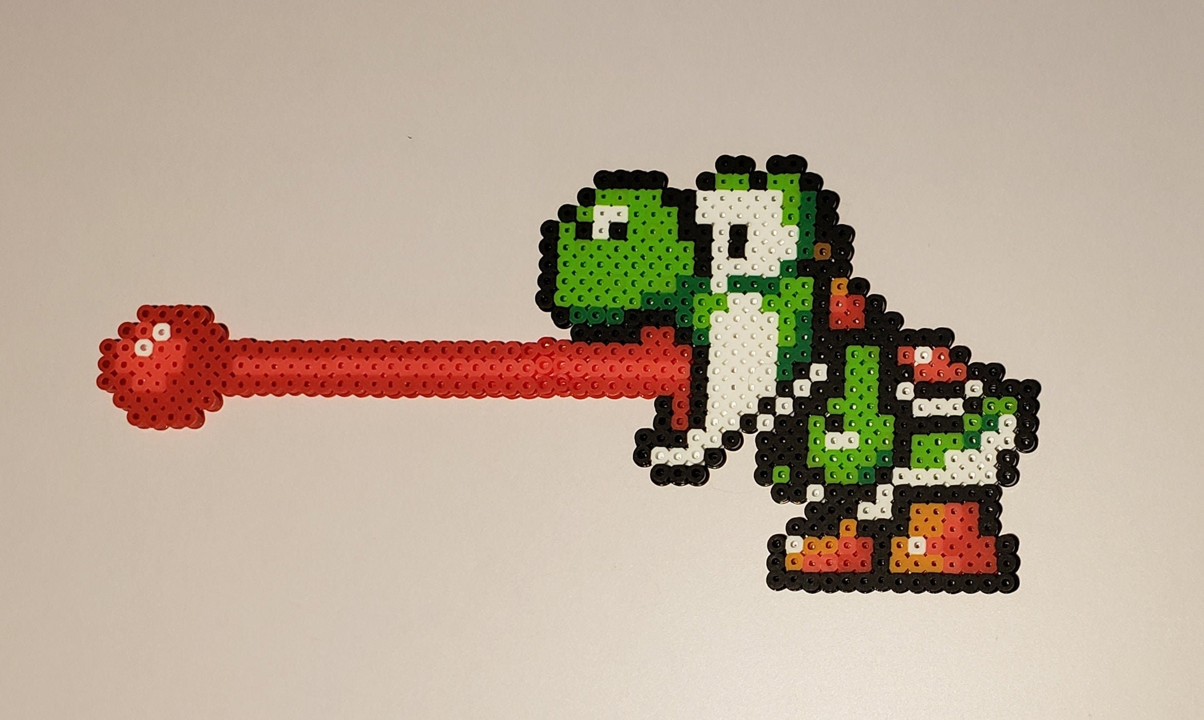yoshiページ Yoshi Sticking Out His Tongue - SNES 16bit - Pixel Art