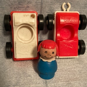 Lot Of 3 Fisher Price Little People Wood Girl Red Hair Red Car And White Car