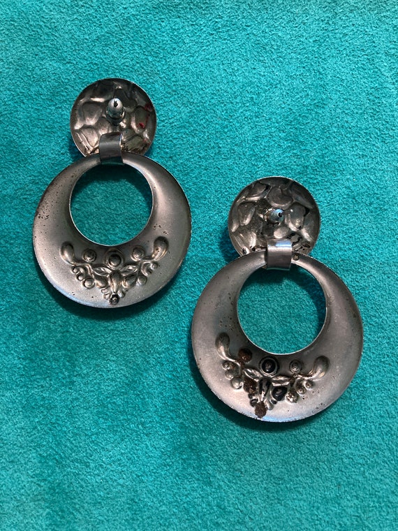 Silver Toned Lot Of 3 Vintage Spanish Style Dangl… - image 7