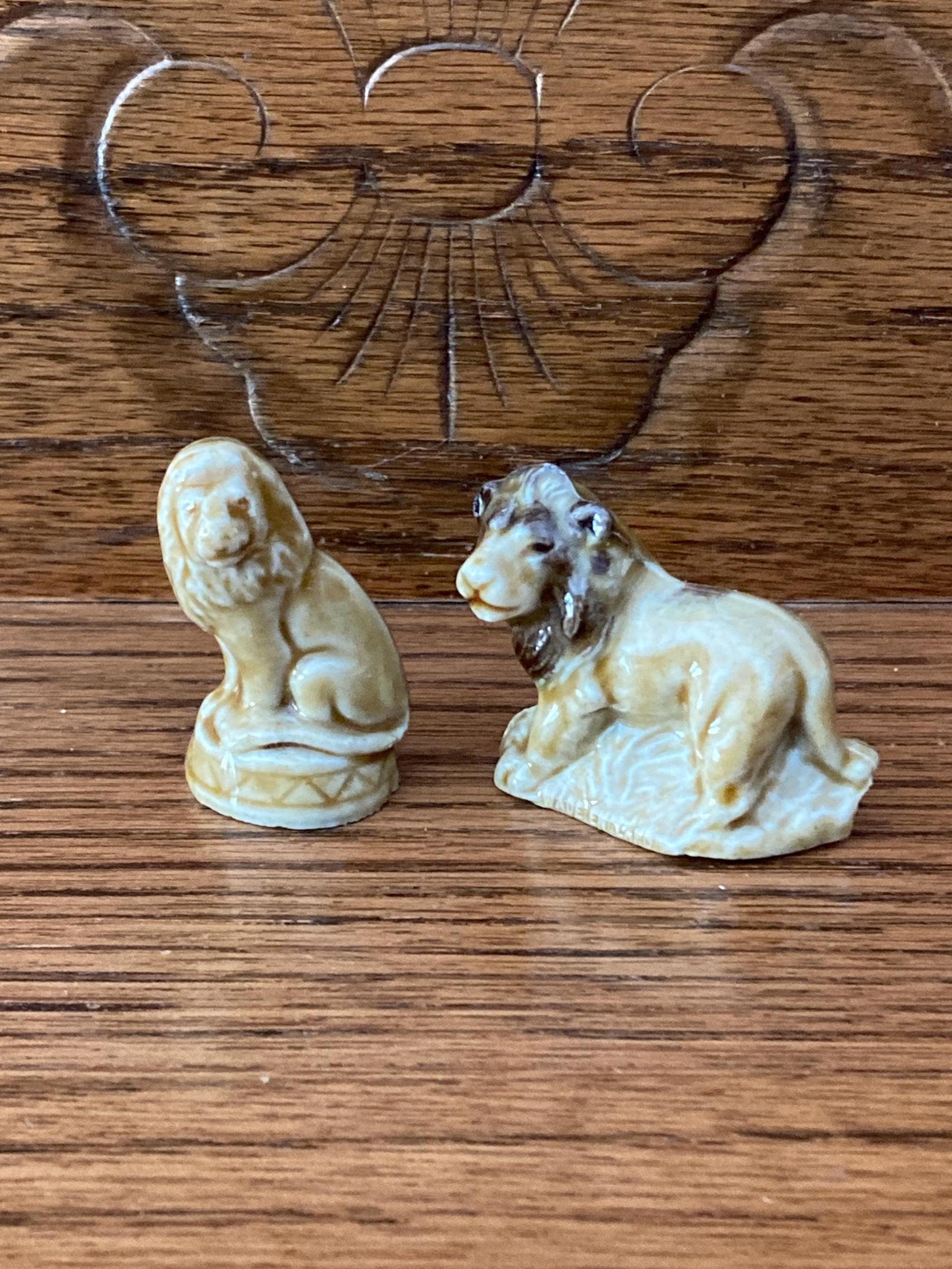 Wade Lion - Etsy