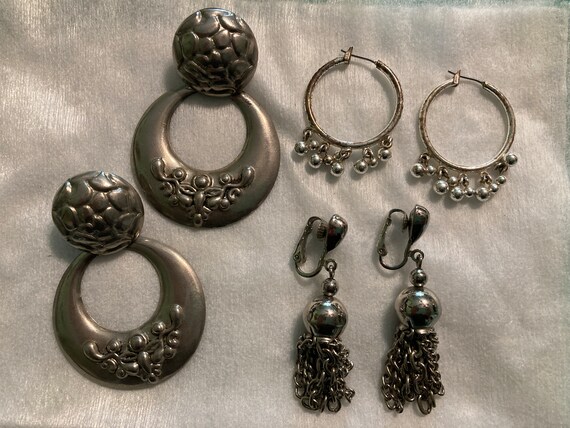 Silver Toned Lot Of 3 Vintage Spanish Style Dangl… - image 2