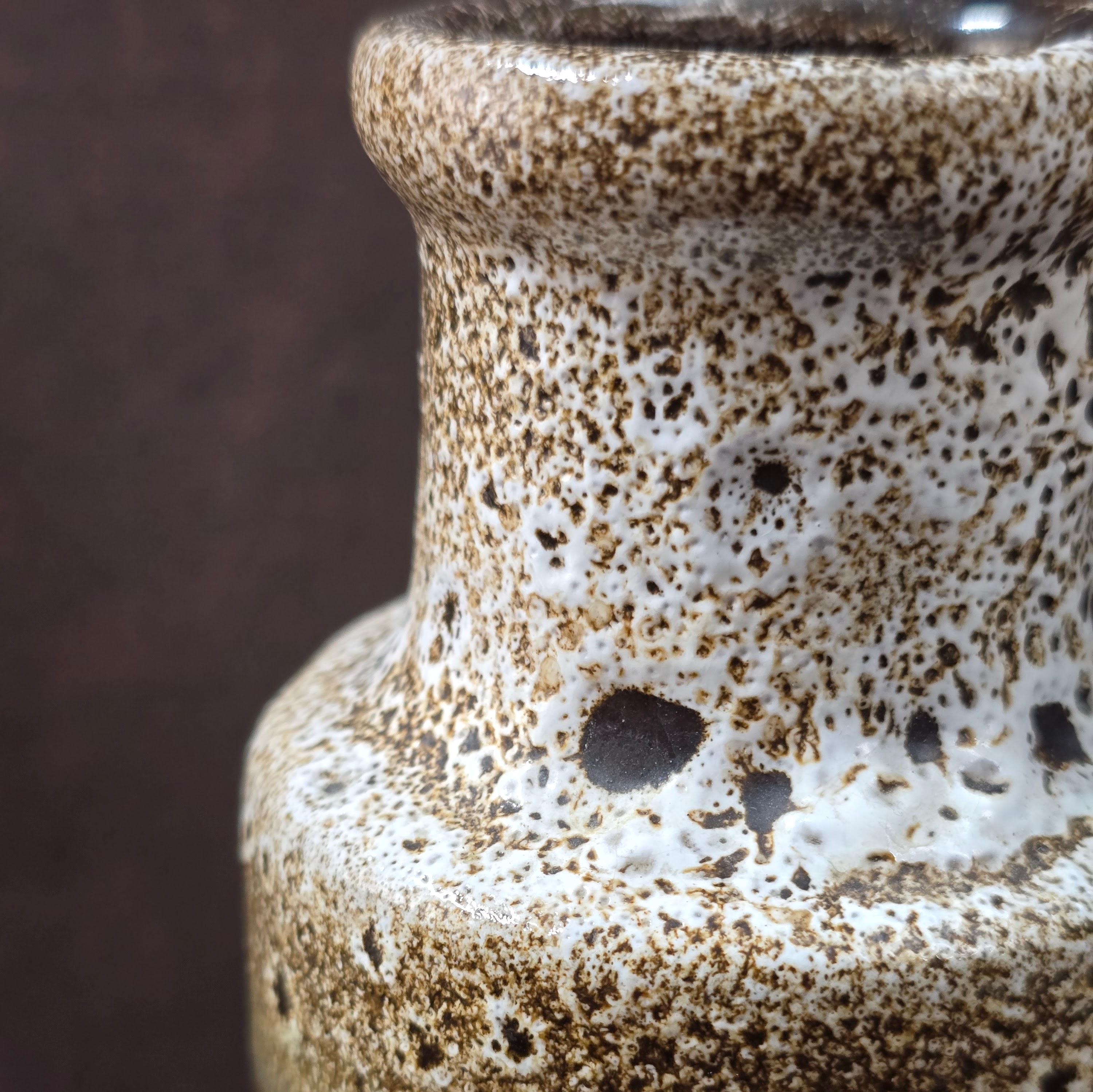 Vintage Vase With Handle Fat Lava 401-20 Scheurich West German