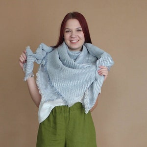 BLUE Striped Softened Linen shawl/scarf, Natural Lightweight Linen, Prewashed Linen Wrap, Unisex Scarf, large Shawl, Gift Idea, Accessories image 2