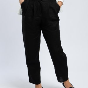 Linen black classic pants with zipper and side pockets, high waisted pants with elastic waistband at the back, comfortable pleated trousers image 4