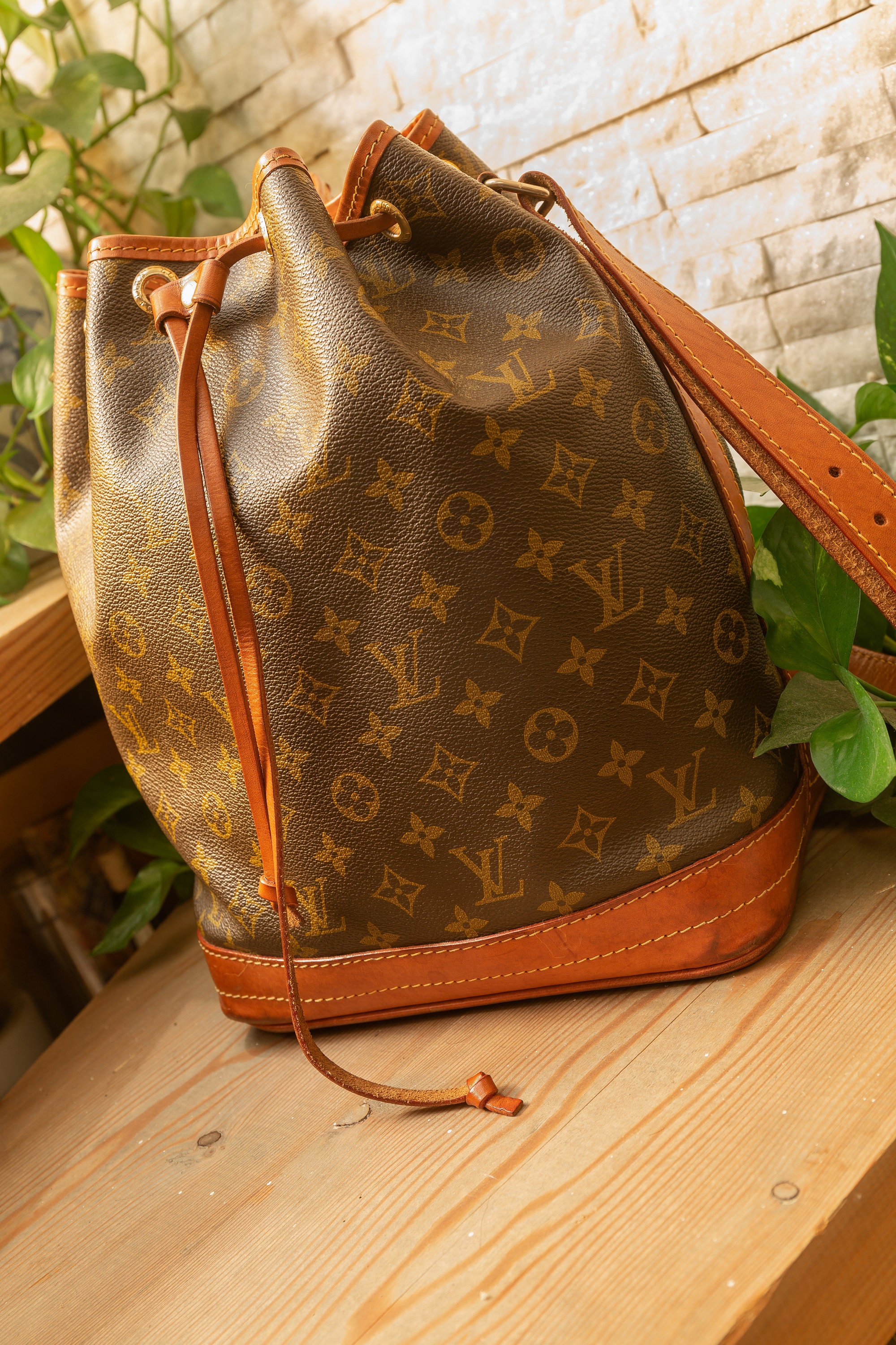 Louis Vuitton Vintage Monogram Bucket Bag Brown