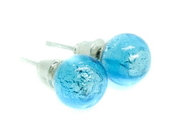 Boucles d'oreilles en verre de Murano bleu vif circulaires faites main authentiques de Venise 8 mm