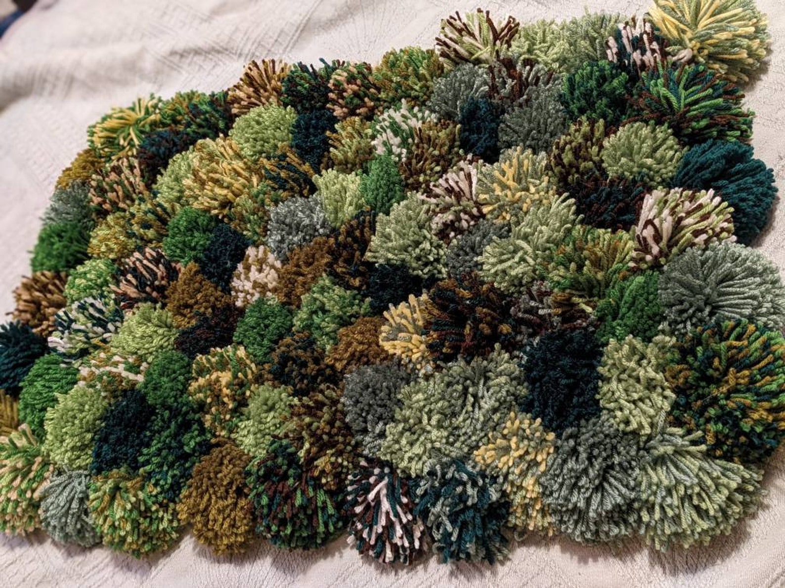 Moss Style Pom Pom Rug (read Description) - Etsy