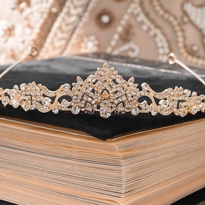 NEW Vintage Gold Wedding Rhinestone Tiara,  Crystal Bridal Headpiece, Royal Crown, Gold Rhinestone Wedding Hair Diadem - 4167