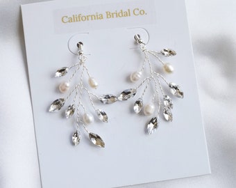 Freshwater Pearl Moonstone Bridal Earrings, Opal Stone Bridesmaid Jewelry, Prom Dangle Earrings , Engagement Photoshoot Earrings EL719