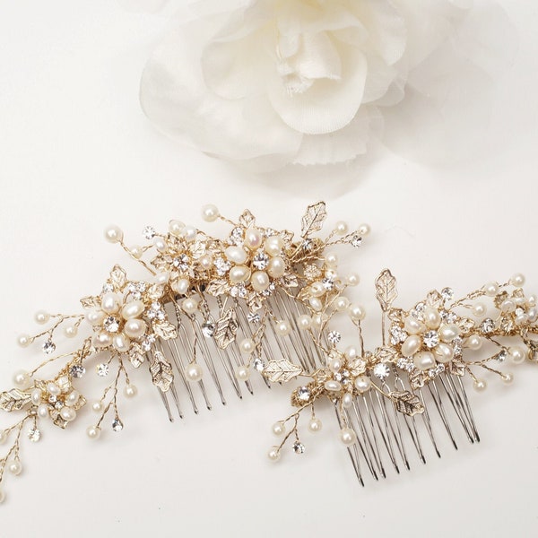 Set of 2 Gold Freshwater Pearl Bridal Hair Combs, Floral Rhinestone Hair Accessory, Wedding Headpiece  - UC9357