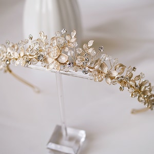 Floral Wedding Tiara, Floral Bridal Tiara, Wedding Tiara Floral Wedding Tiara, Floral Bridal Tiara, Wedding Tiara