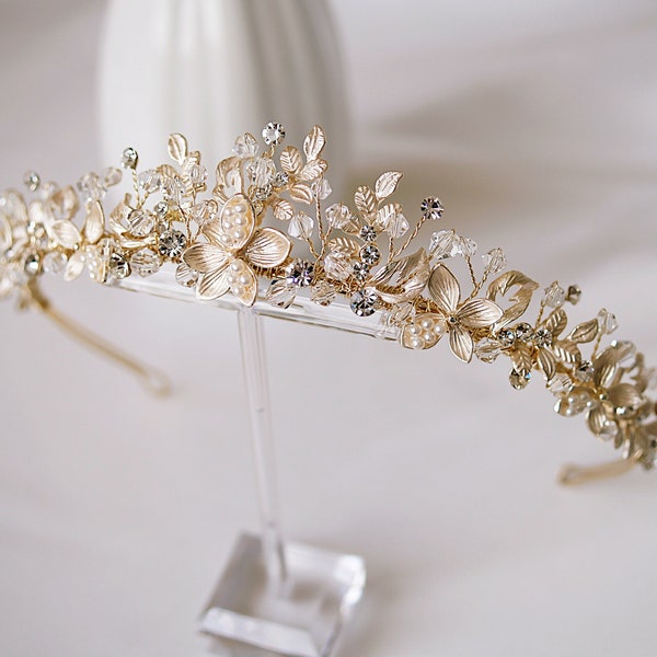 Champagne Gold Floral Rhinestone Bridal Tiara, Painted Leaf Hair Piece, Gold Bridal Pearl Headband, Gold Flower Hair Accessory - UT1081