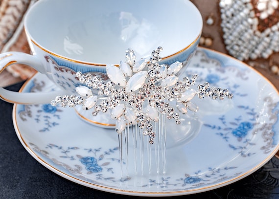 Vintage-inspired Moonstone Bridal Hair Comb, Clear  display picture 1