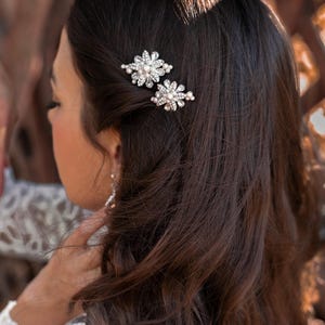 Set of 2 Pearl Crystal Rhinestone Hair Pins, Silver Bridal Hairpin, Vintage-Inspired Bridal Hair Pins, Wedding Hair Accessories SET2529