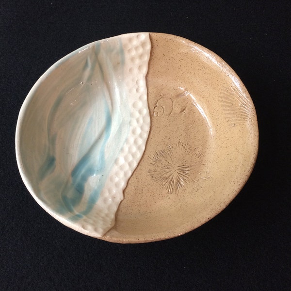 Beach ware ceramic medium bowl  7" diameter