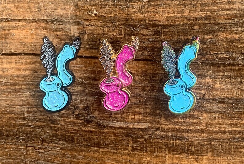 Grateful Bubbler Pin
