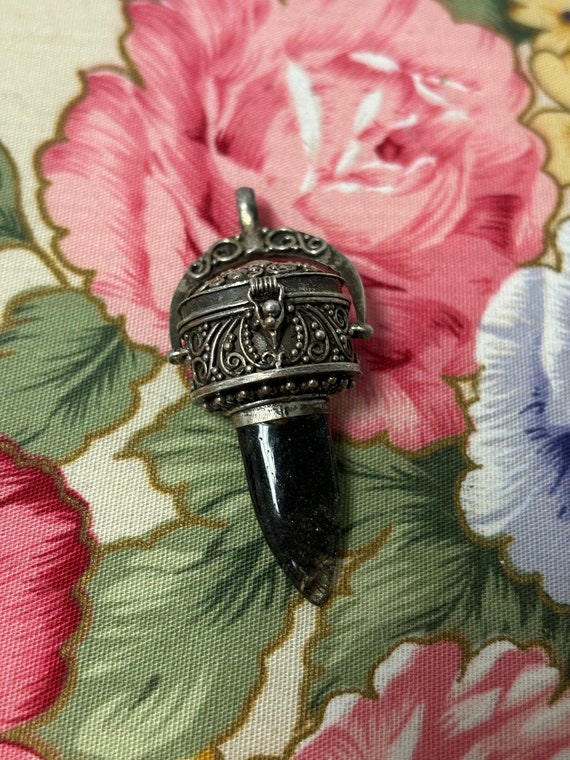 Vintage locket and Drop crystal charm - image 6