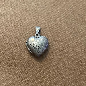 Floral Etched Sterling Silver Vintage Heart Locket Handmade Locket Pendant