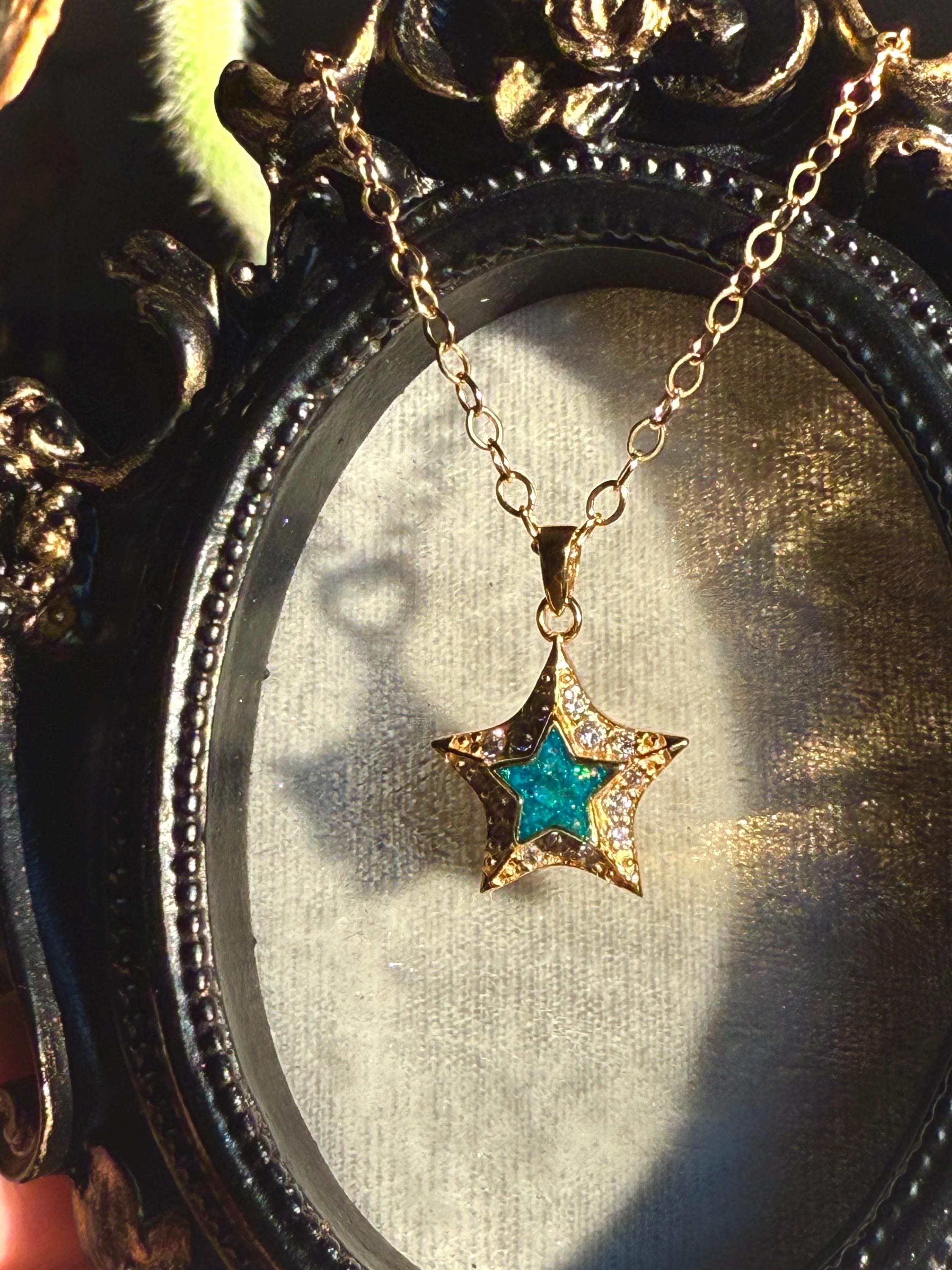 受注限定　千葉雄喜 STAR Necklace with Stones Star / Celestial Keepsake Pendant: Pet Ash Cremation Memorial