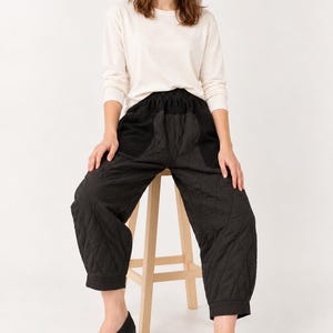 Quilted Cotton Balloon Pants with Corduroy Details – Black image 5