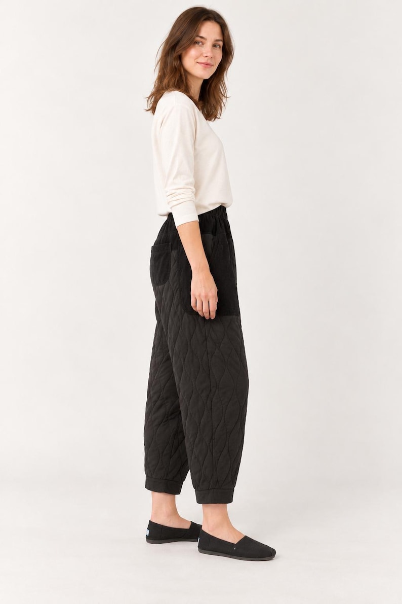 Quilted Cotton Balloon Pants with Corduroy Details – Black image 4