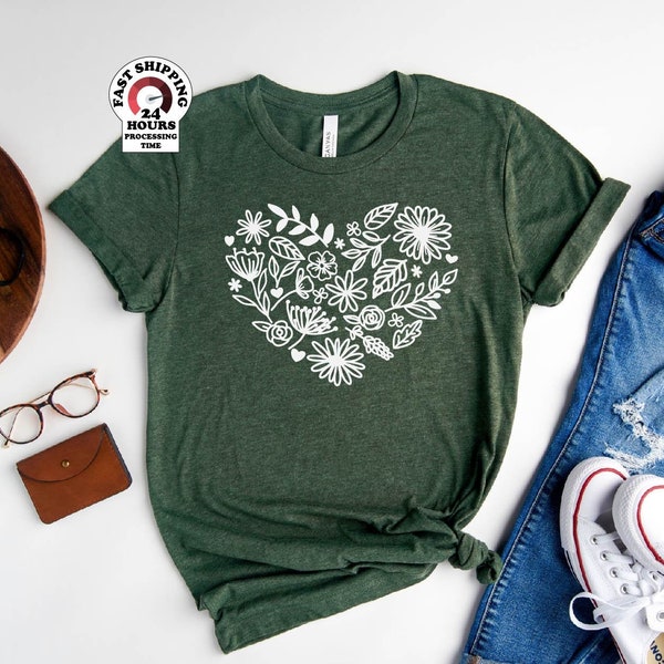 Flower Heart Tshirt, Flower Tshirt, flowers Tshirt, Plant Lady Tshirt, Floral Tshirt, Plant Mam Tshirt, Flower Tshirt Women