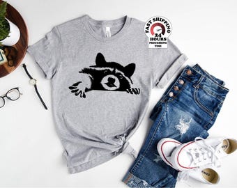 Raccoon Shirt, Cute Raccoon Shirt, Cute Raccoon Tee, Raccoon Graphic Tee, Animal Lover Shirt, Animal Gift, Raccoon Lover Gift,Plus size