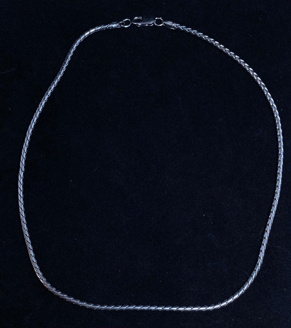 stunning .925 Italy silver necklace