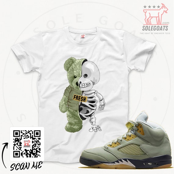 jade horizon graphic tee