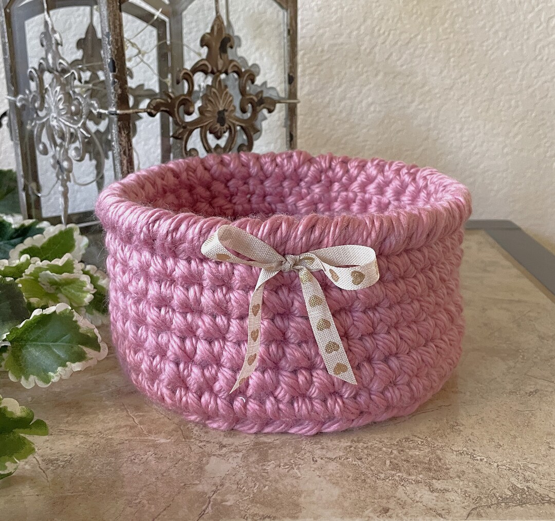 Rose RECYCLED Bottle Yarn Small Crocheted Catchall Basket, Heart