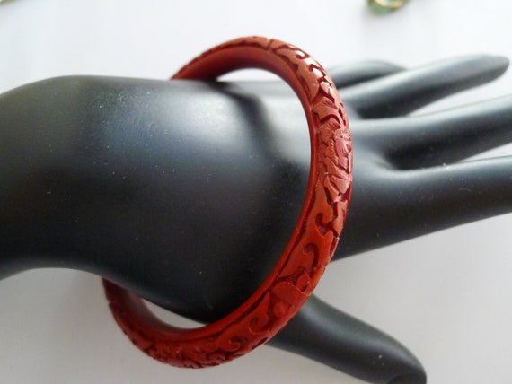 Chinese Vintage Hand Carved Red Cinnabar Bangle Br
