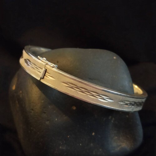 Beautiful Old Bracelet Of Art Deco shops Style - In Silver 835 - With Chise And Guilloché Décor