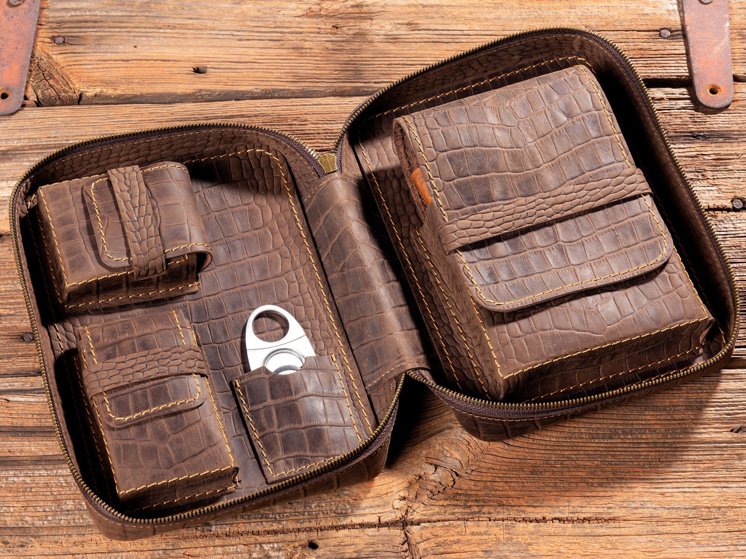 Zipper Cigar Case Brizard & Co Show Band Crocodile Black Leather 3 ...