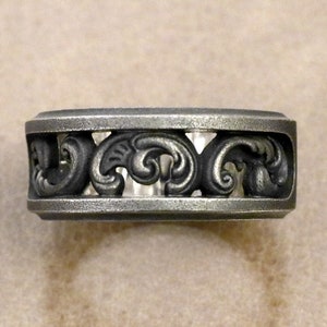 Rococo Ring 4