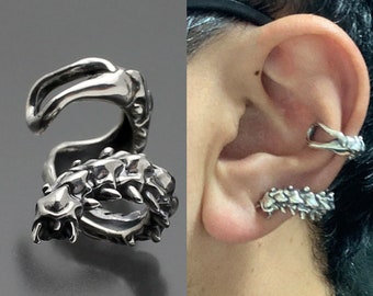 SFD / Centipede Ear Cuff / GiftRover model