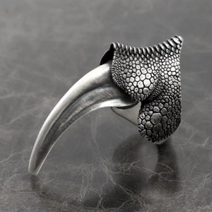 monster claw ring