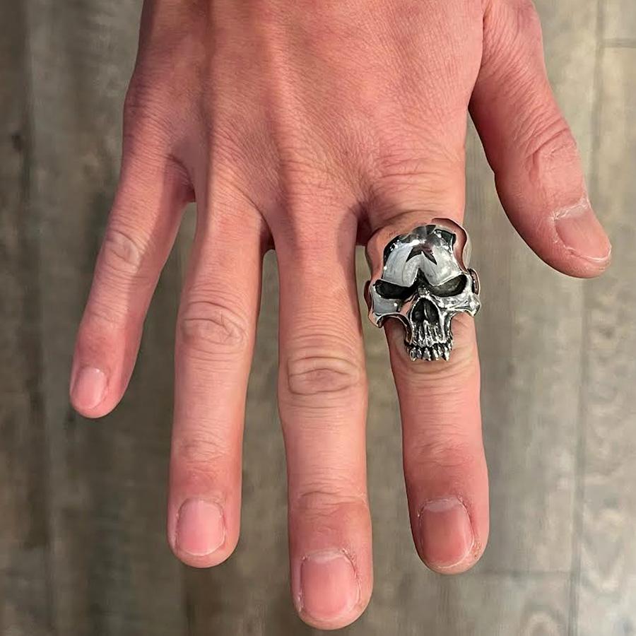 アクセサリー Tokyo human experiments half skull ring Standard Half Skull Ring - Etsy