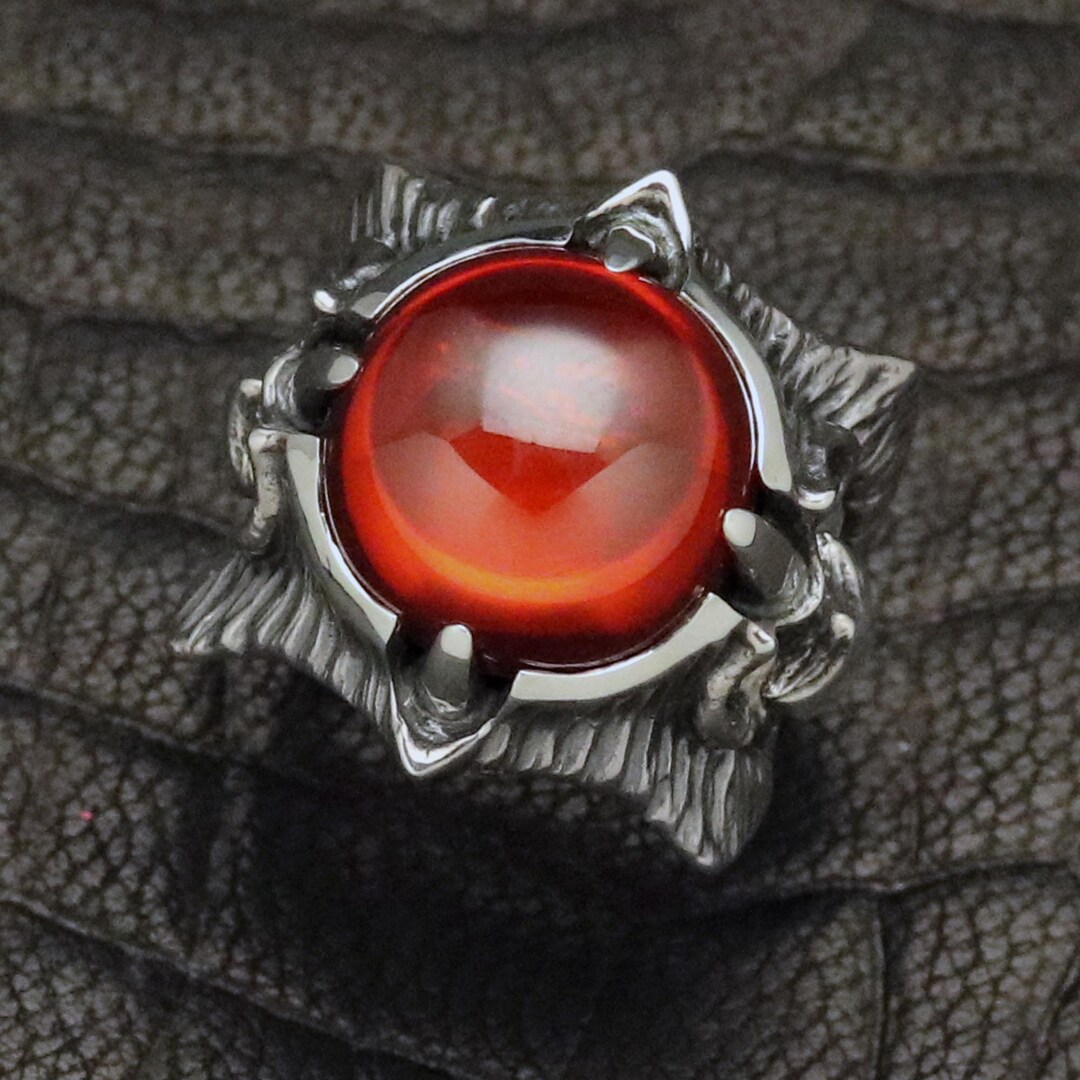 Ramia Red Gem Ring, Marilyn Manson Wears / SFD-R-098 - Etsy