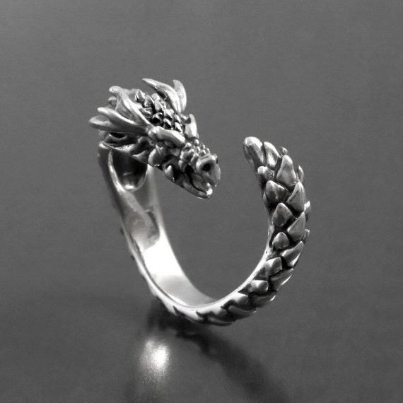Dragon Ring Entangled in Fingers / SFD-R-150 - Etsy