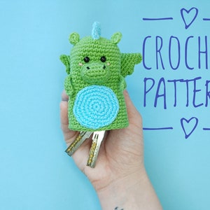 Dragon key cover crochet pattern, cozy key holder crochet, plush keychain tutorial, key caps easy quick crochet pattern, dragon keychain