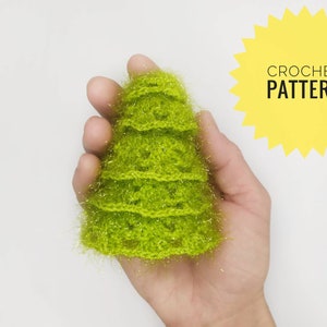 Mini christmas tree crochet amigurumi pattern for beginners, crochet spruce plush pattern, diy Christmas tree