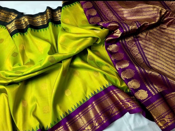 Sky Blue Gadwal Silk Handloom Saree With Checks Pattern | Singhania's