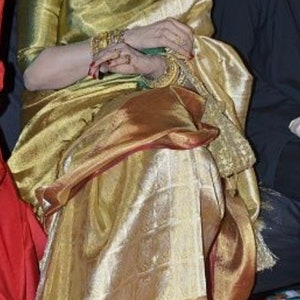 Pure kanjivaram tissue silk sari with 2 gram gold ZARI weaving with running blouse piece